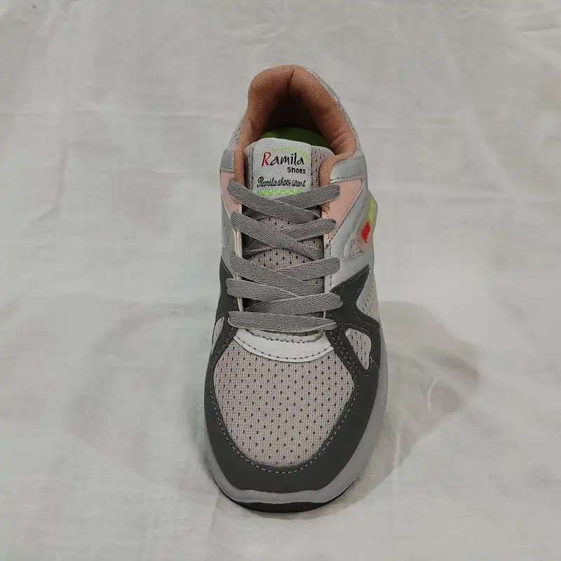 کفش مخصوص دویدن زنانه رامیلا مدل نیو 114روشن
