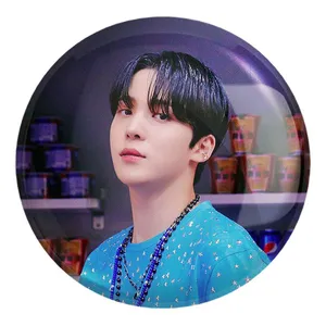 پیکسل خندالو طرح یونهو گروه ایتیز ATEEZ کد 21219 مدل بزرگ