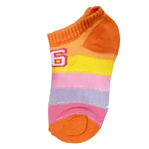 جوراب ساق کوتاه دخترانه مدل rah rah 02