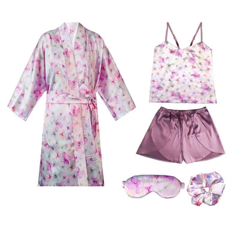 ست لباس خواب و ربدو شامبر زنانه مدل آیلا طرح گل ساتن کد 66704L به همراه چشم بند و کش مو