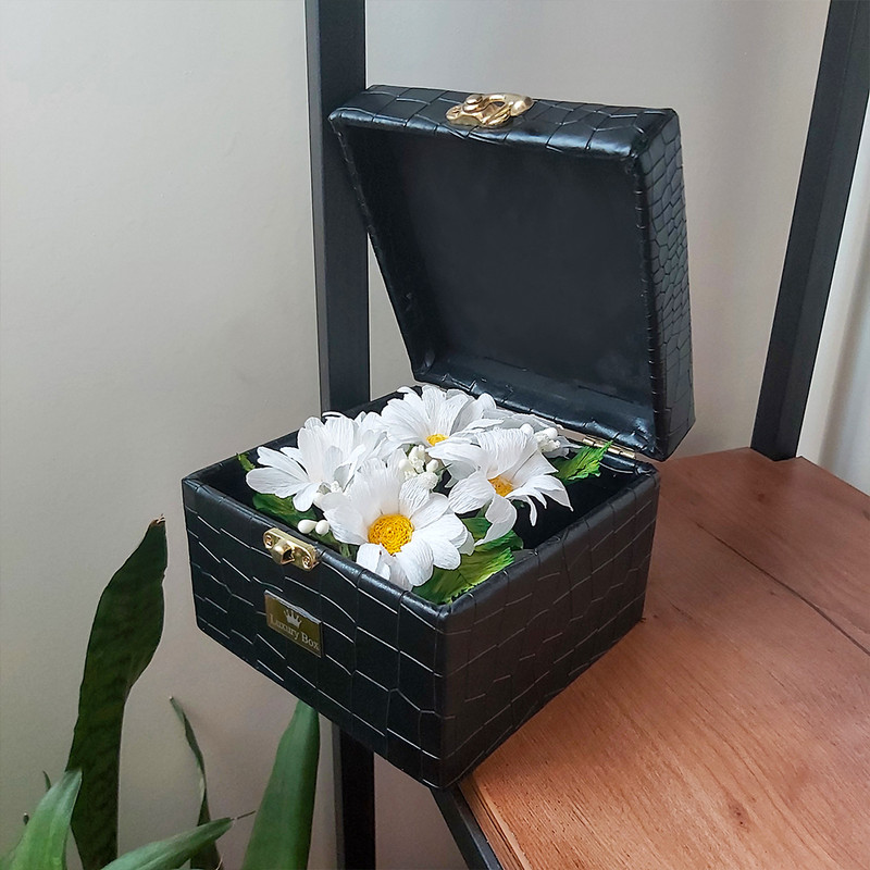 باکس گل مصنوعی مدل گل بابونه باکس گل مصنوعی مدل گل بابونه