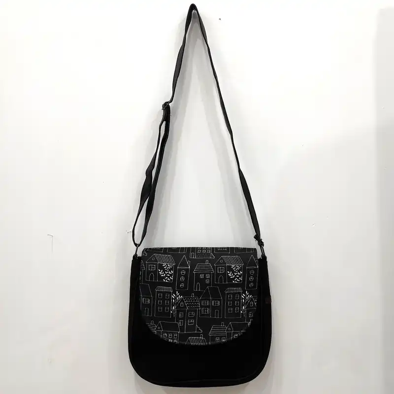 ست کیف و شال زنانه مدل کلبه m2523