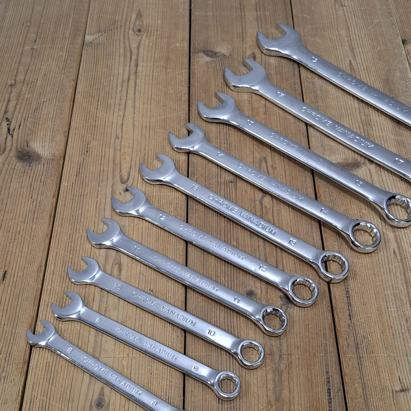 مجموعه 85 عددی ابزار دستی باس مدل LIFE _ STYLE