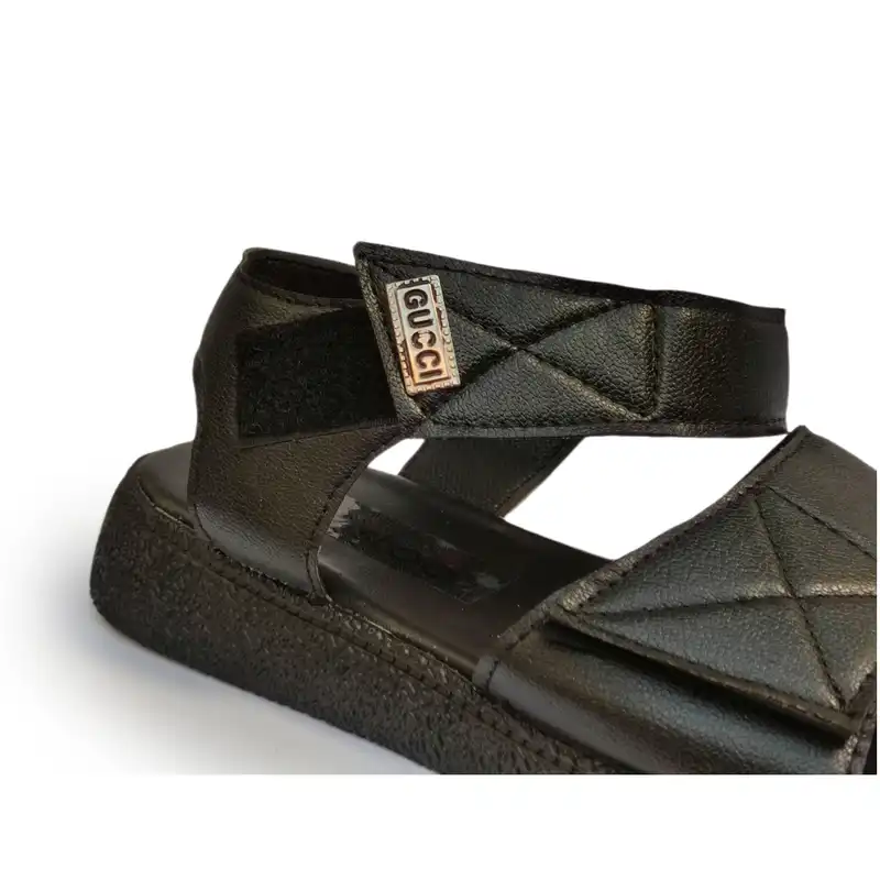 صندل زنانه مدل موچا رنگ مشکی