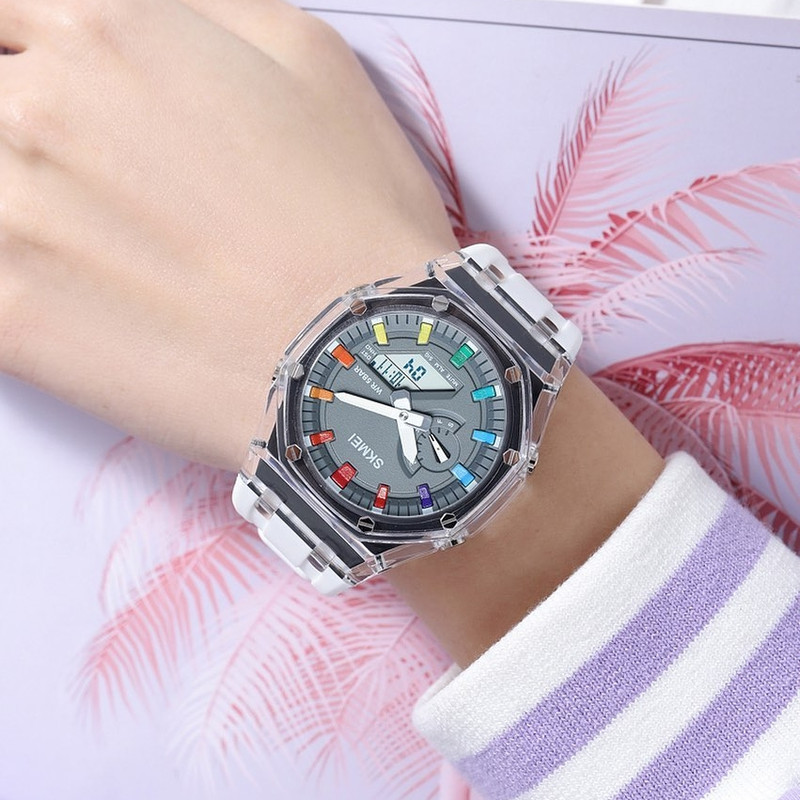 ساعت مچی عقربه ای اسکمی مدل دو زمانه بند پیو کرنوگراف کد 2100