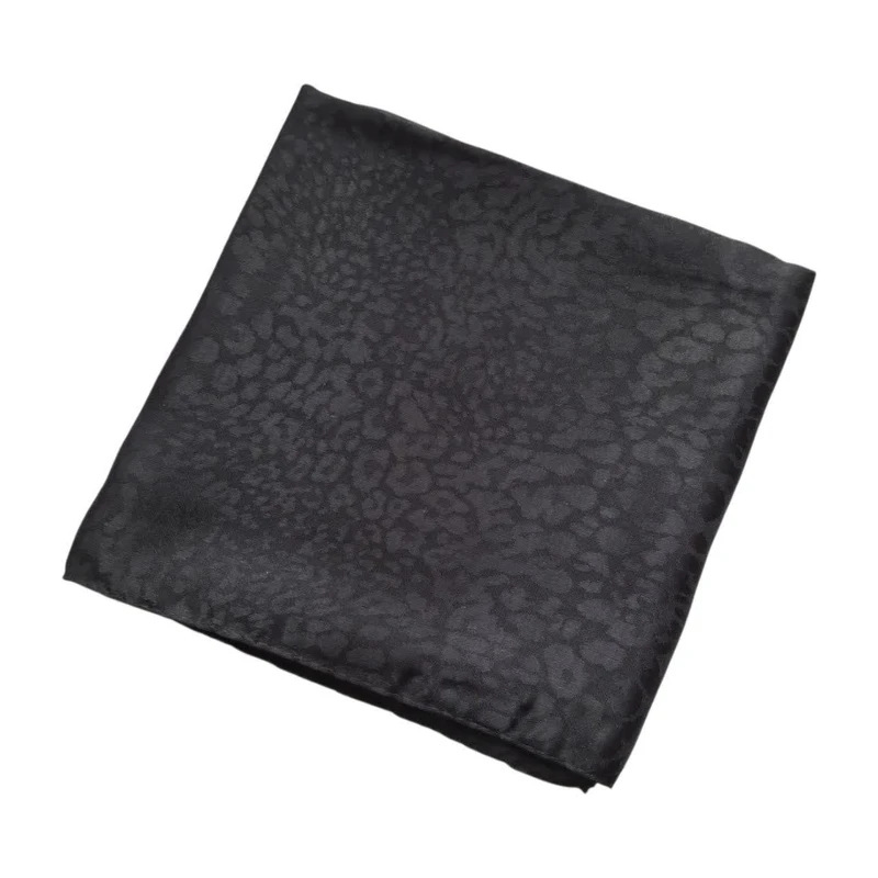 روسری زنانه مدل ژاکارد هندسی