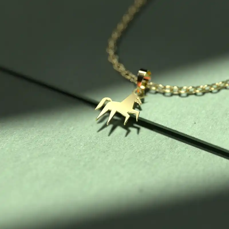 گردنبند طلا 18 عیار زنانه مدوپد مدل حرف n کد CA11008