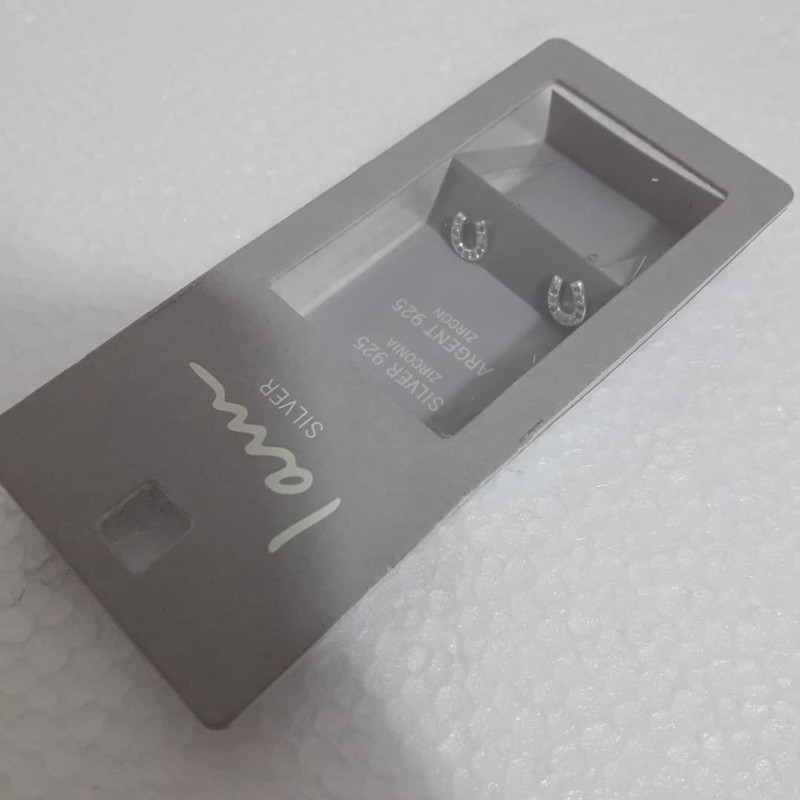 گوشواره نقره زنانه آی ام طرح نعل گوشواره نقره زنانه آی ام طرح نعل