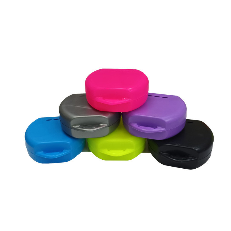 محفظه نگهدارنده ریتینر ارتودنسی کد 006