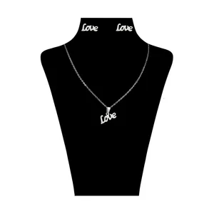 نیم ست زنانه مدل Love