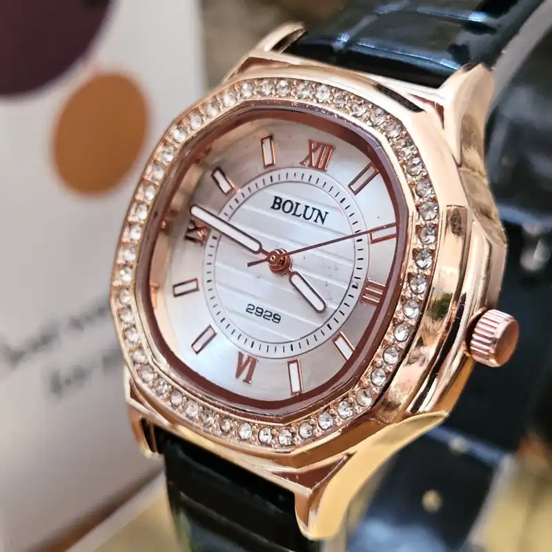 ساعت مچی عقربه ای زنانه مدل دورنگین01