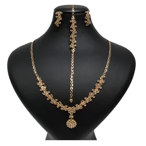 نیم ست طلا 18 عیار زنانه گالری یارطلا مدل تراش کد SR38-G