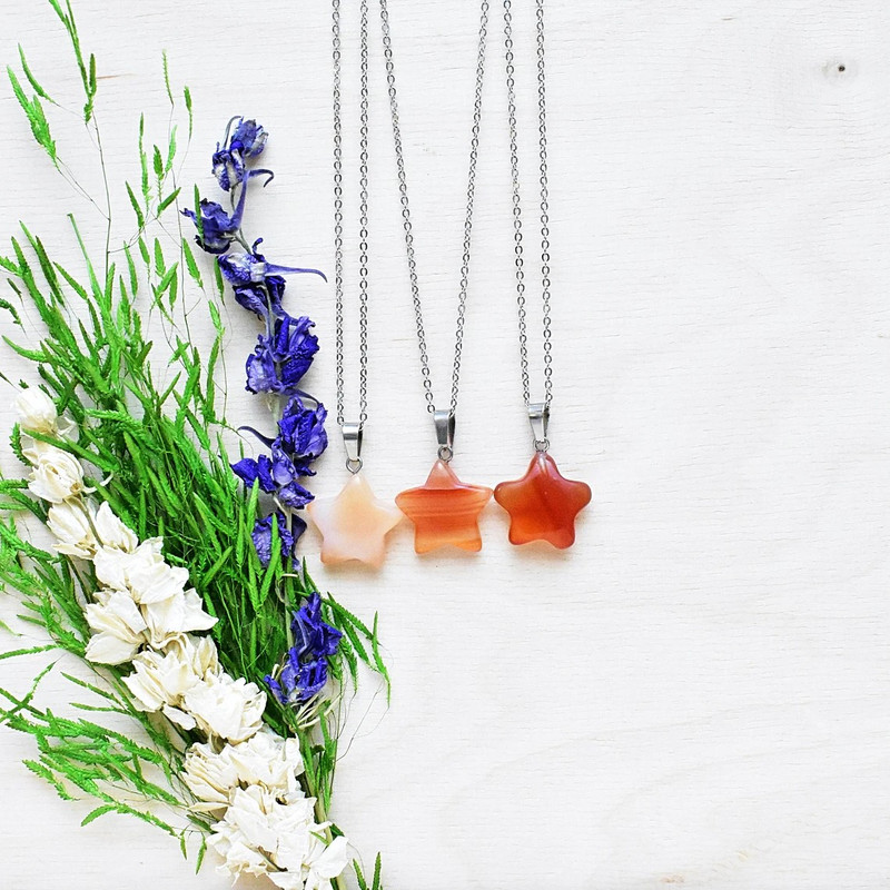 گردنبند مدل عقیق طرح ستاره