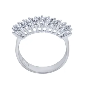 انگشتر نقره زنانه بازرگانی میلادی مدل فول نگین جواهری بدون ریزش آبکاری رادیوم کد AWR_064