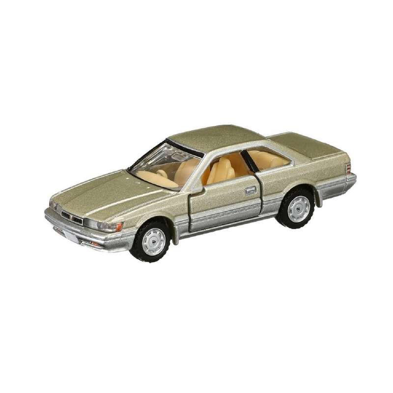 ماشین بازی تامی مدل Nissan Leopard کد 887126