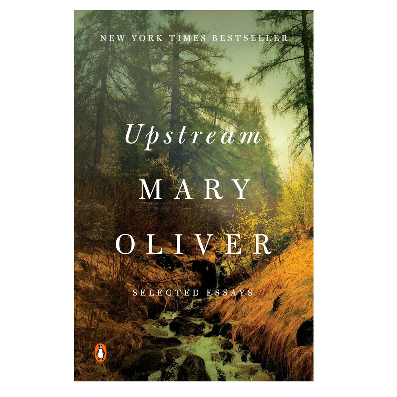 کتاب Upstream اثر Mary Oliver انتشارات پنگوئین
