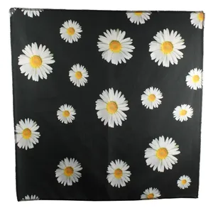 دستمال سر و گردن مدل باندانا طرح گل بابونه کد 19