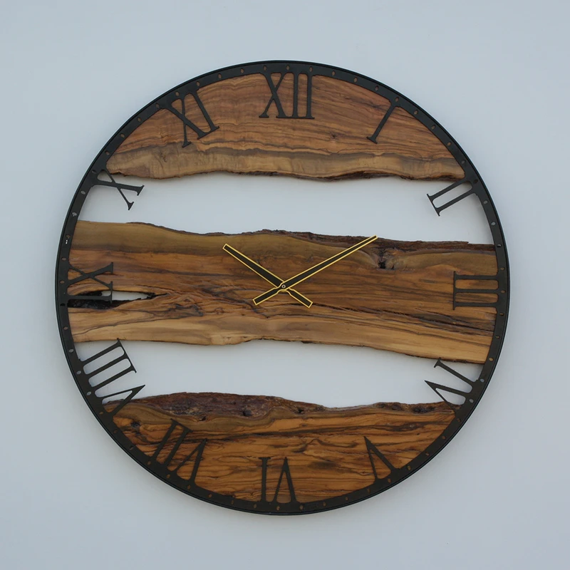 ساعت دیواری مدل SR620