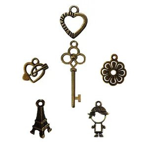 آویز دستبند کد AD 159 مجموعه 6 عددی