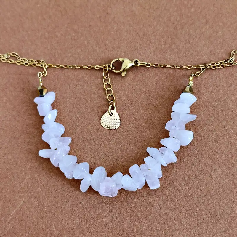 گردنبند زنانه مدل مینیمال سنگ رز کوارتز