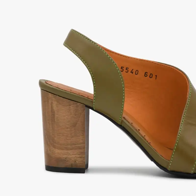 صندل زنانه چرم تهران مدل 4035