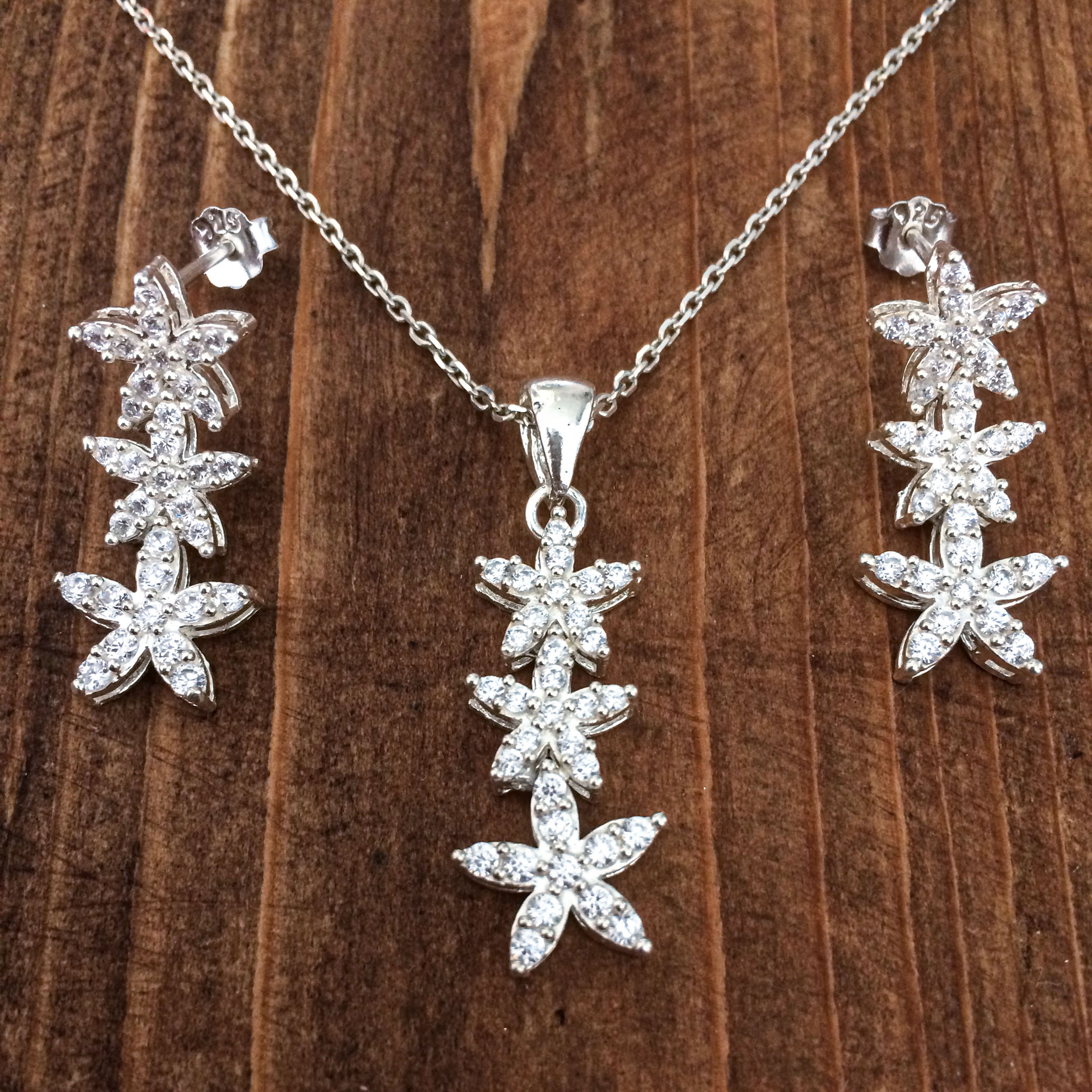 نیم ست نقره زنانه کد 2025