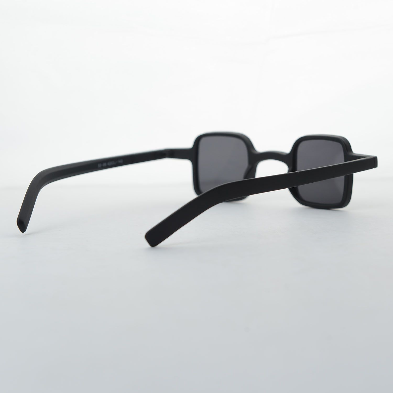 عینک آفتابی مدل BLK-5089 -  - 4