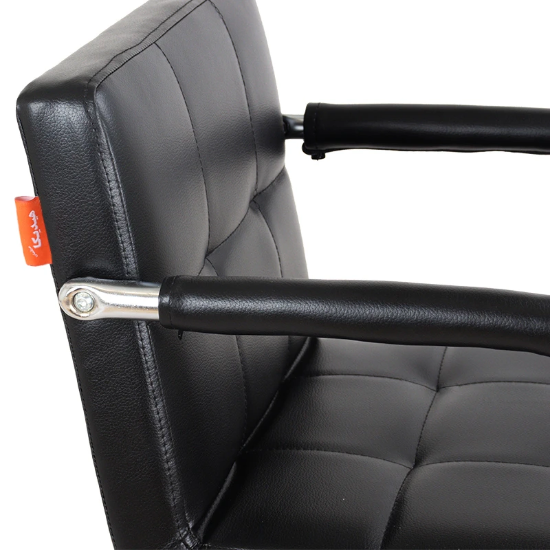 عکس شماره 7 : صندلی اپن هیدیکا مبلمان مدل ریما دسته دار روکش چرمی