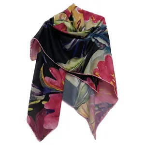 روسری زنانه مدل نخی چهارفصل قواره بزرگ کد 1221