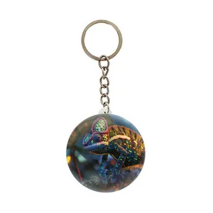Fantasy chameleon throne keychain, code Asj9424