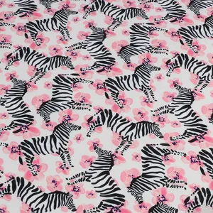    پارچه لباس مدل کرپ مازراتی طرحدار  کد 26