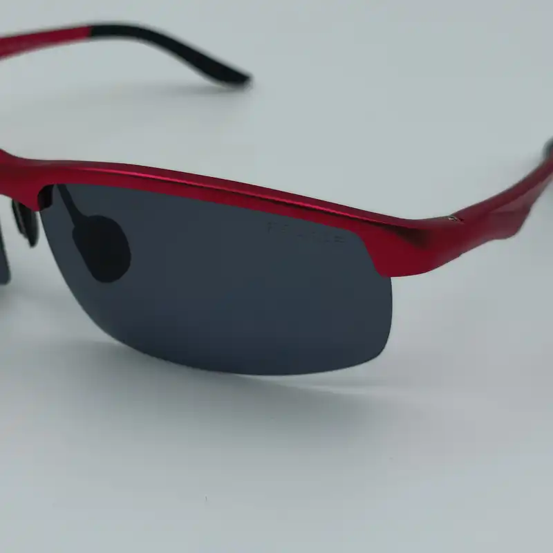 عینک آفتابی پلیس مدل TY475 C7