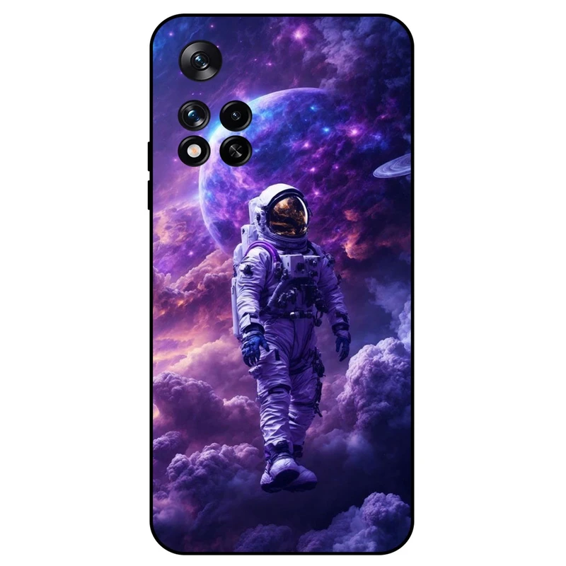 کاور مگافون طرح فضانورد مدل 2822 مناسب برای گوشی موبایل شیائومی Redmi Note 11 Pro Plus 5G 