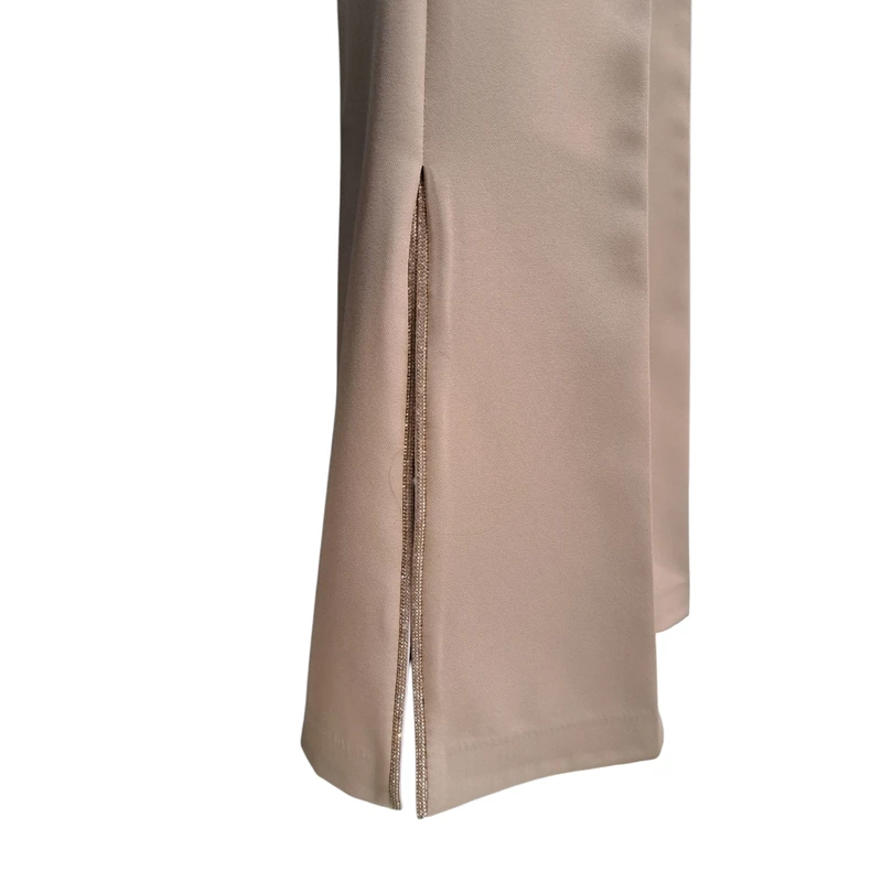 عکس شماره 6 : ست کت و شلوار زنانه مدل دم پا چاکدار کد 10151