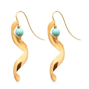 گوشواره طلا 18 عیار زنانه گالری مرجان مدل 1036