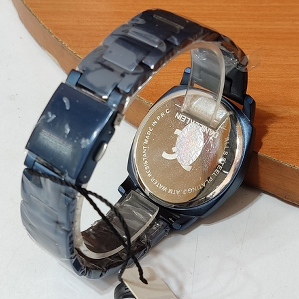 قیمت                                      ساعت مچی عقربه‌ای مردانه دنیل کلین مدل DK 1.12435.45