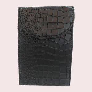 کیف پول زنانه مدل پاسپورتی طرح پوست ماری کد87-28