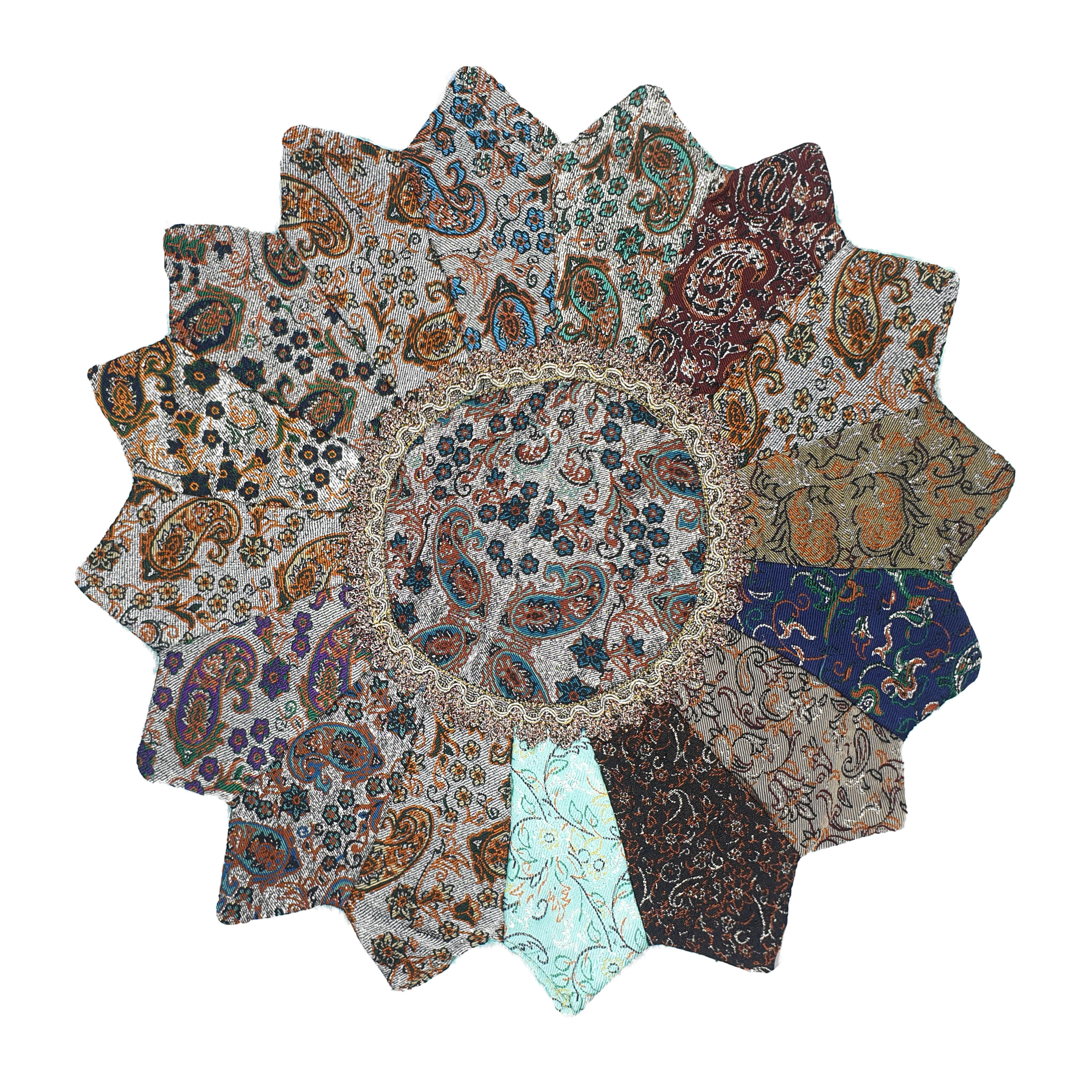 رومیزی ترمه مدل نسترن کد p325