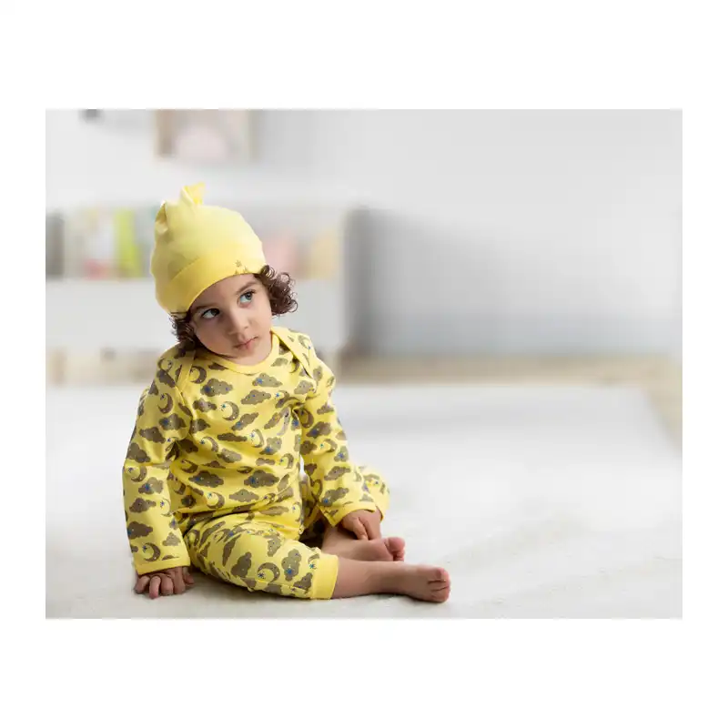 ست سرهمی و کلاه نوزادی آدمک مدل ابر و ماه