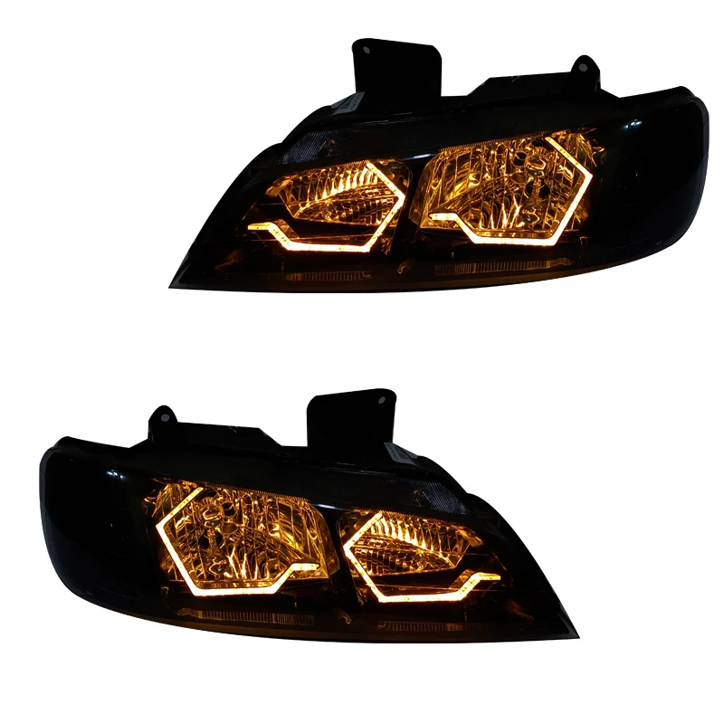 چراغ جلو خودرو گروه پژوهش صنعت مدرن مدل 3D-I8-Gold مناسب برای پژو پارس بسته دو عددی