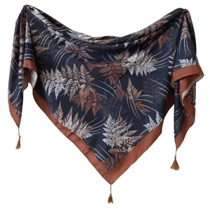 روسری زنانه مدل برگدار پاییزی زمستانی منگوله دار