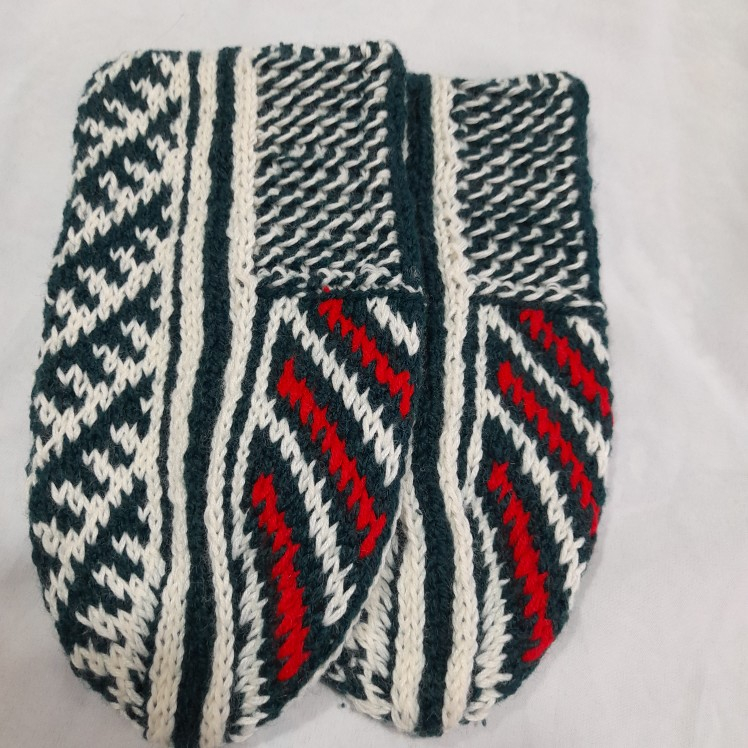 پاپوش دست دوز زنانه مدل p10C