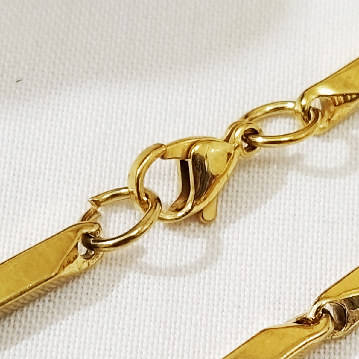 زنجیر مردانه سلین کالا مدل استیل ce-As33