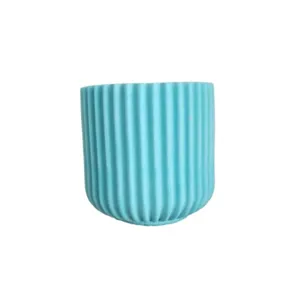 گلدان بتنی مدل دکوراتیو طرح شیاری