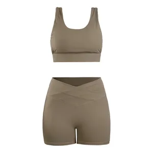 ست تاپ و شلوارک ورزشی زنانه مدل GS-M-235820