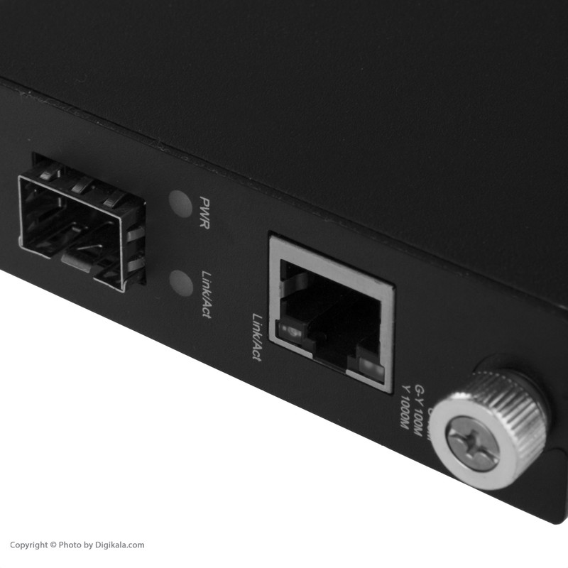 مبدل فیبر نوری به اترنت رایزن مدل RMC-104FXA