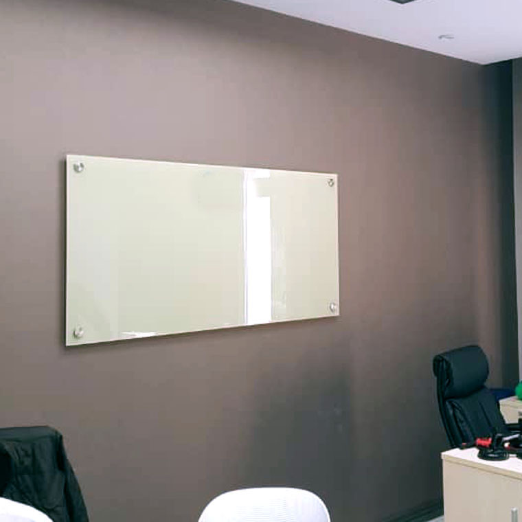 تخته وایت برد شیشه ای عکسنگ مدل AXANG-LACOBEL-10070 سایز 100x70 سانتی متر