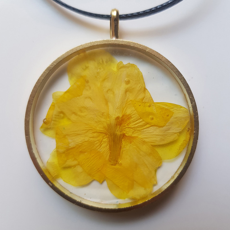 گردنبند دخترانه مدل رزینی