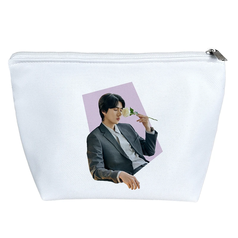 کیف لوازم آرایش دخترانه خندالو مدل سهون گروه موسیقی اکسوEXO کد 1184