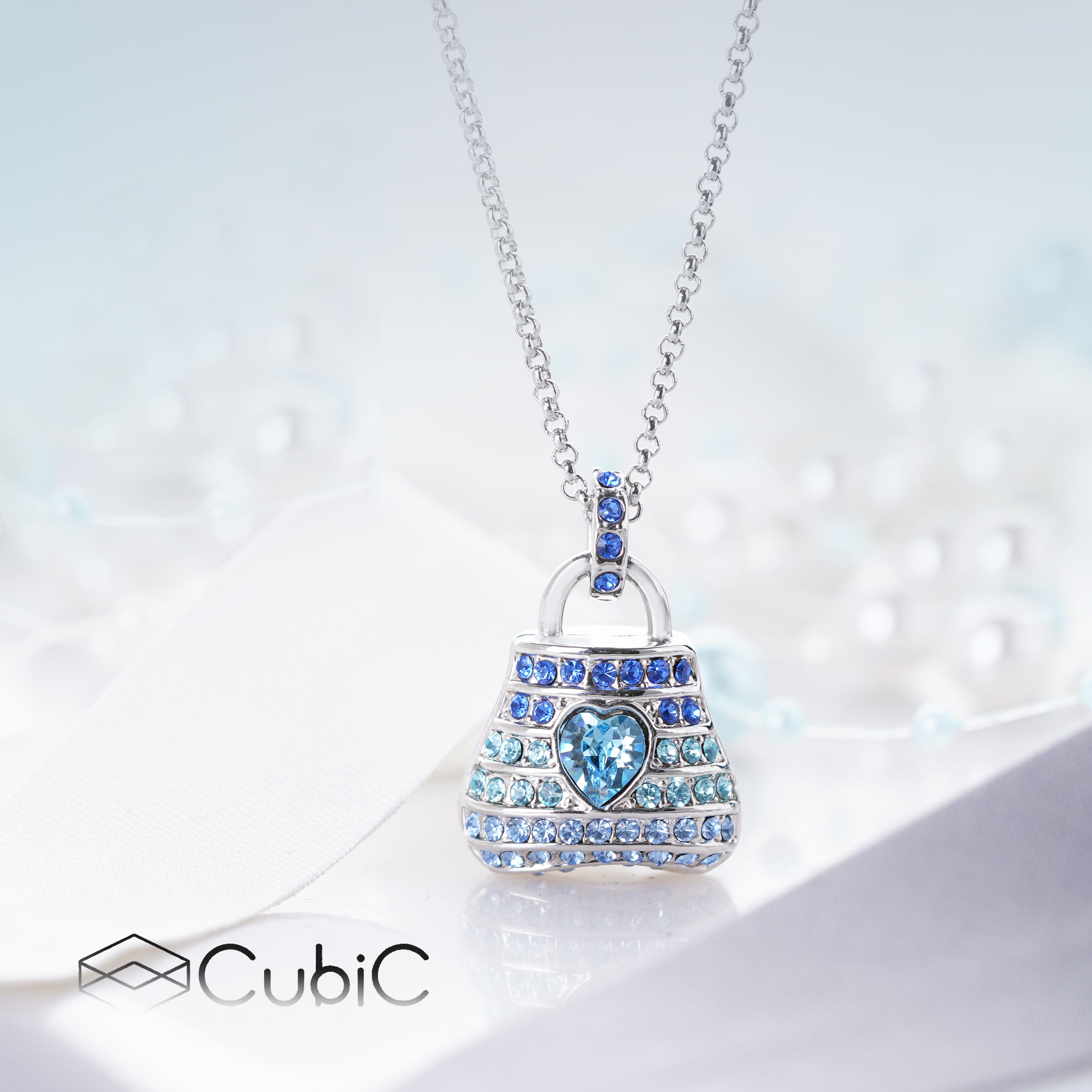 گردنبند زنانه کوبیک مدل QN-65777